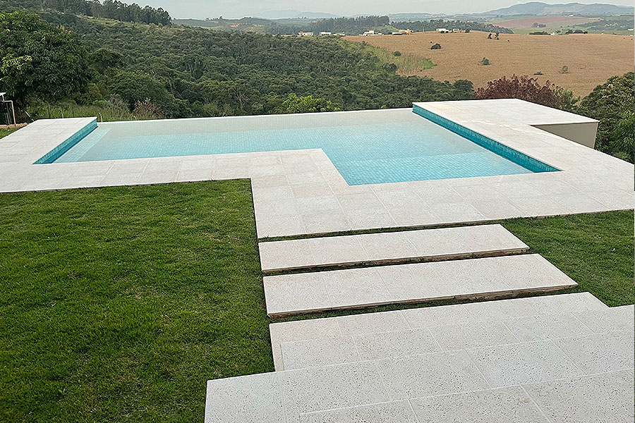 carrossel 9 piso-cimenticio-atermico-para-piscina-003